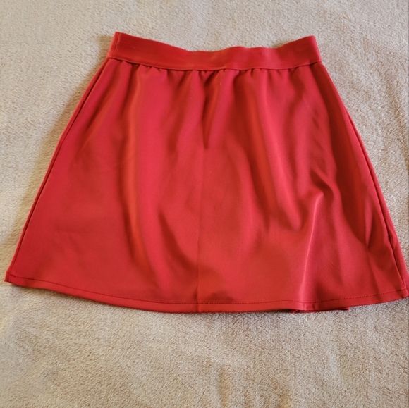 Puma Skirt - Picture 2 of 4